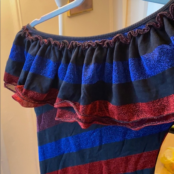 New dress - Picture 1 of 5